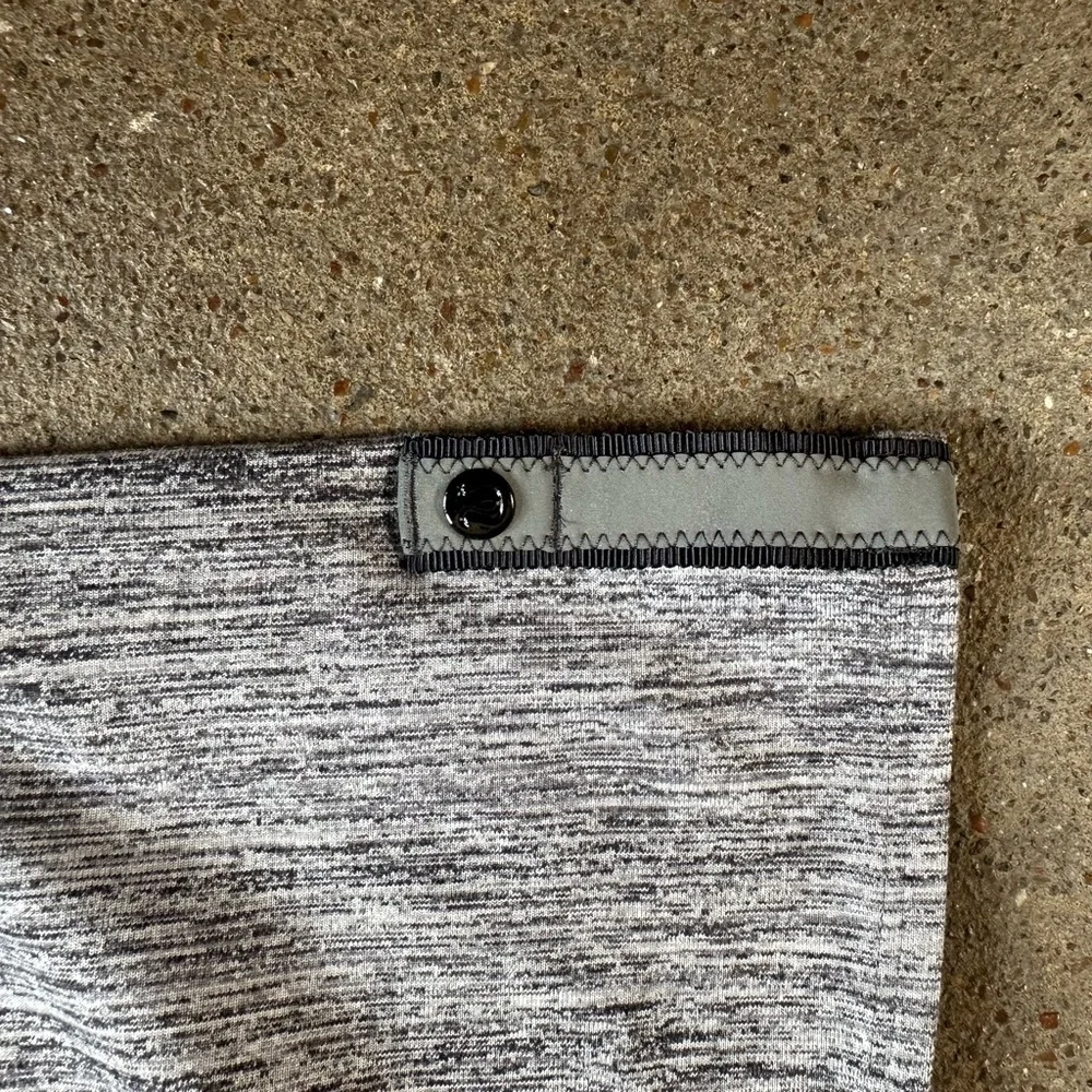 Lululemon Vinyasa Scarf Space Dye Camo Black White One Size